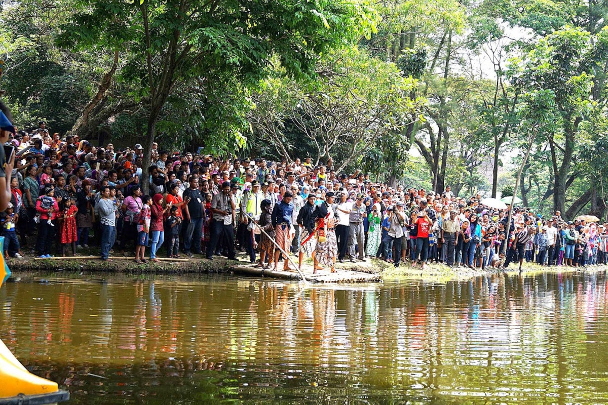 Sambut Syawalan Masyarakat Surakarta Gelar Pekan Syawalan Jurug